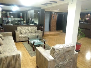 Sala de estar en el lobby