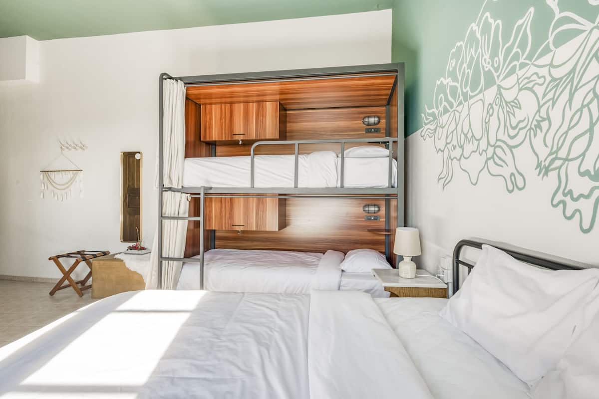Family Room | Desk, laptop workspace, WiFi (free), individually decorated