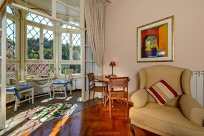 5 bedrooms, in-room safe, desk, blackout curtains - Villa Mediteran (Dubrovnik)