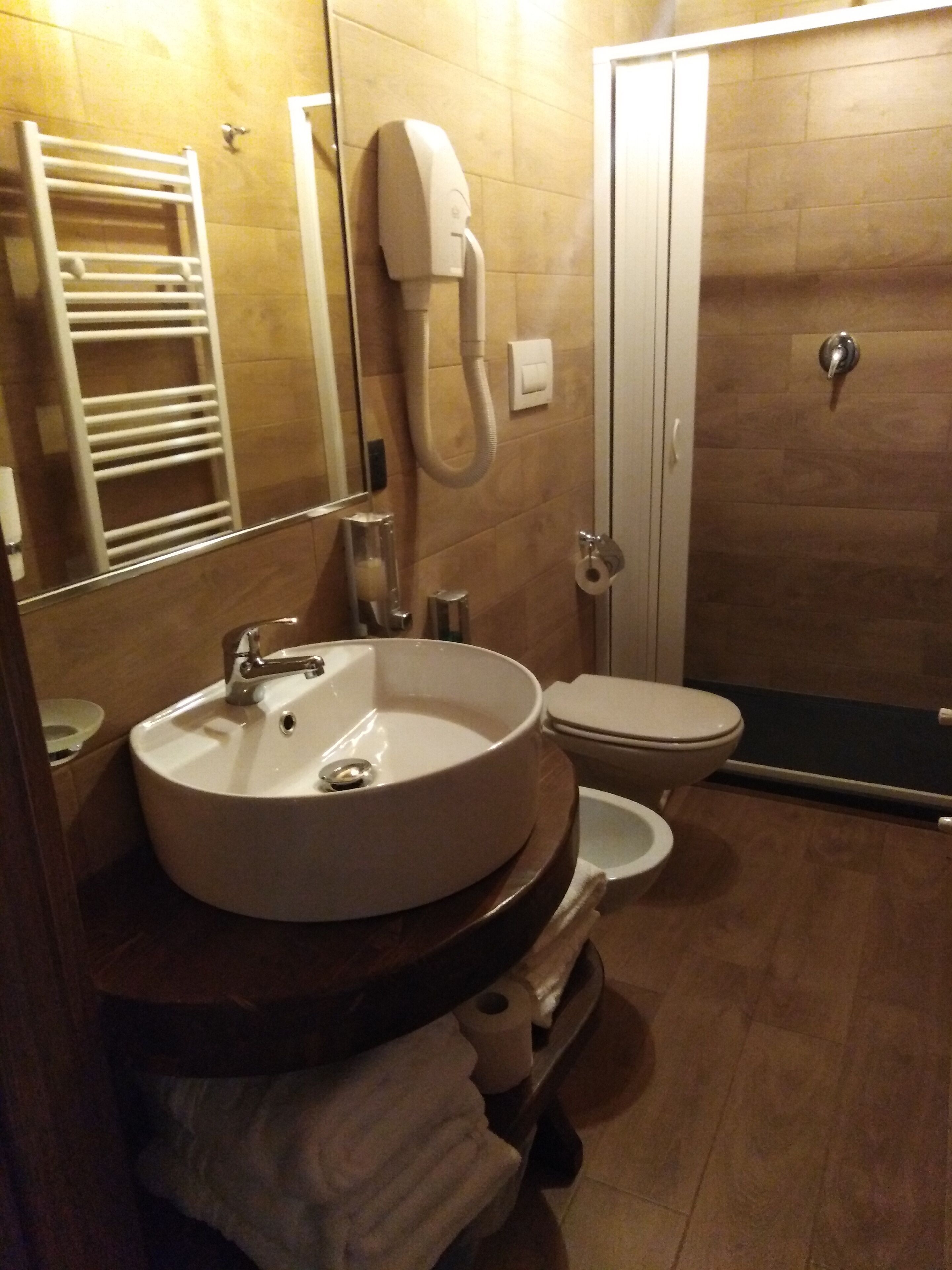 double room | free wifi