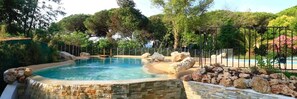 Outdoor pool - Camping Le Plateau Des Chasses (Mandelieu-La-Napoule)
