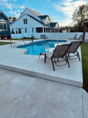 Piscine extérieure, piscine chauffée