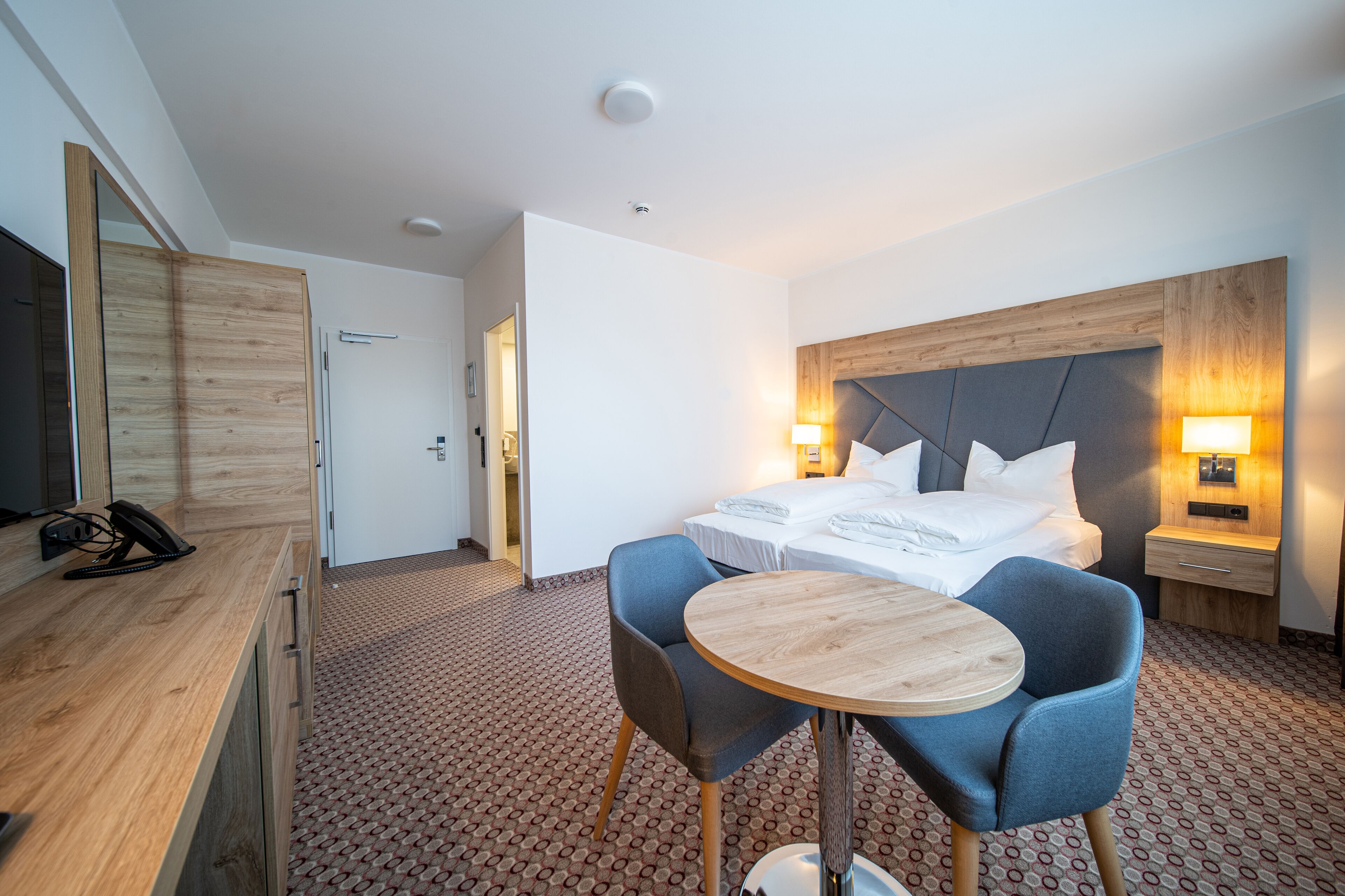 Classic-Doppelzimmer | Schreibtisch, laptopgeeigneter Arbeitsplatz, Bügeleisen/Bügelbrett