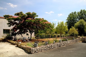 Jardines del alojamiento