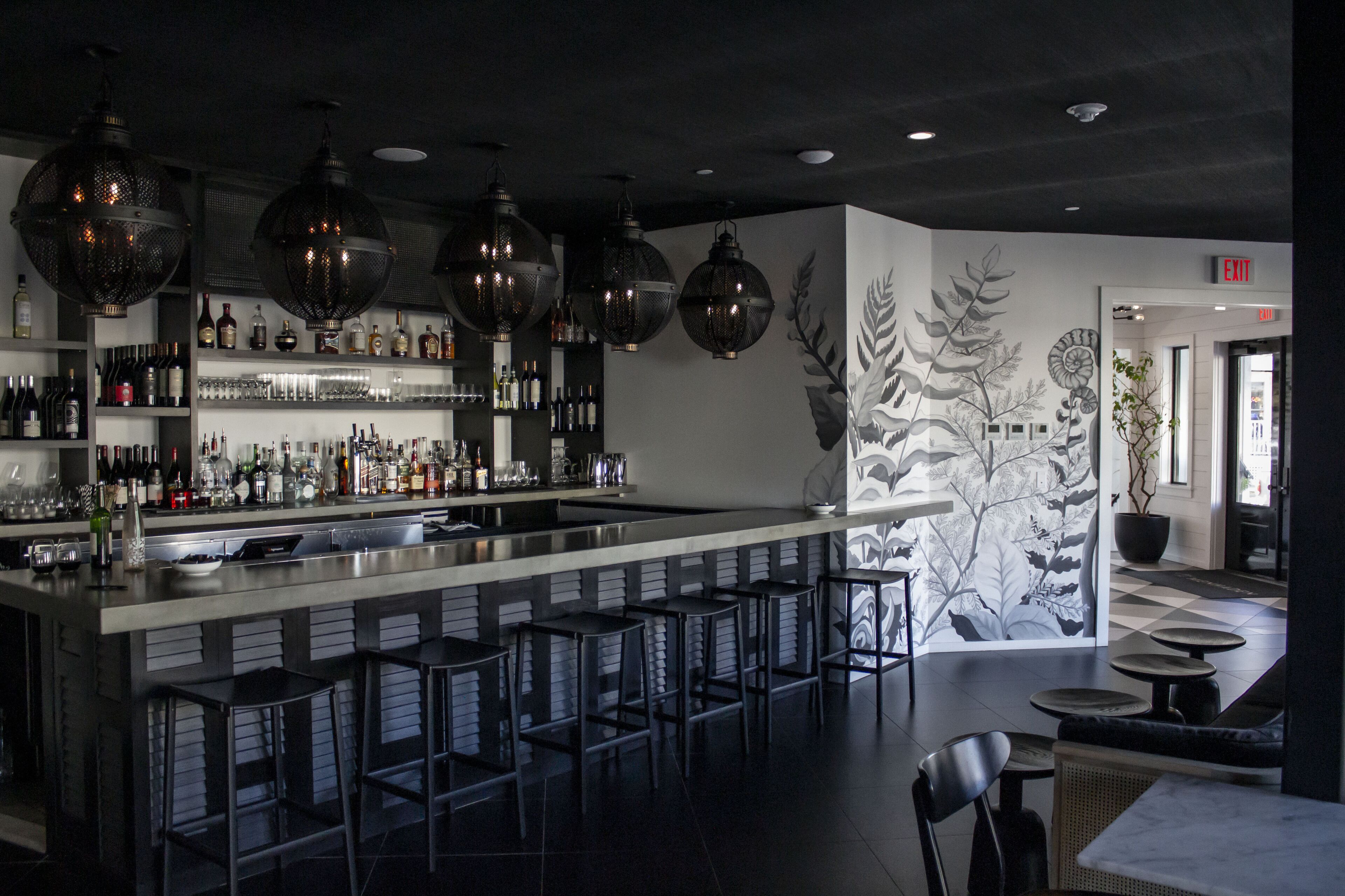 serves breakfast and happy hour