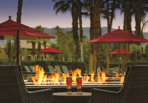 Property grounds - Coachella 2025 First Weekend! Marriott Villa II (Palm Desert)