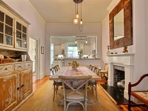 House, Multiple Beds (Carly`s Retreat) | Private kitchen