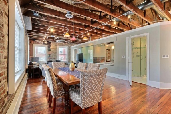 Apartment, Multiple Beds (Broughton Corner Loft) | Private kitchen | Cookware/dishes/utensils