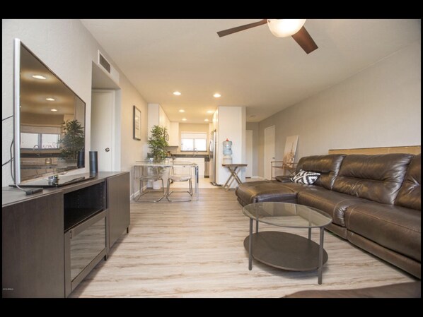 TV - ✷DREAM STAY IN OLD TOWN SCOTTSDALE!✷ (Scottsdale)