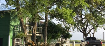 ***NEW LISTING*** The Grand Creek Retreat Sleeps 13