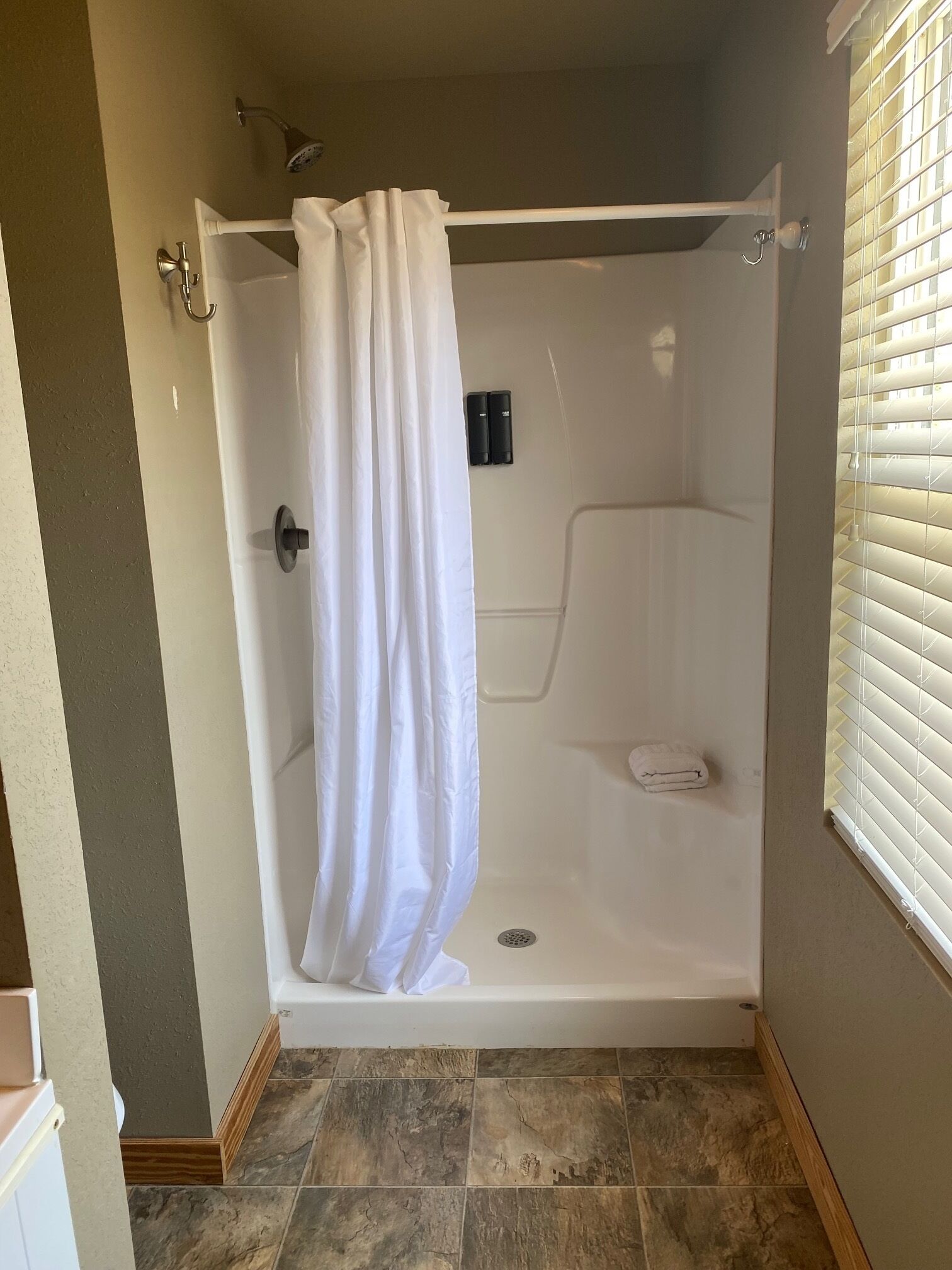 executive double room single use | bathroom | free toiletries, hair dryer, towels