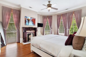 House, Multiple Beds (Whitfield Square) | 6 bedrooms, individually decorated, individually furnished