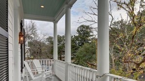 House, Multiple Beds (Southern Exposure) | Balcony - Southern Exposure (Savannah)