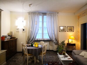 Living area - B&B Lavagna Uno (Genoa)