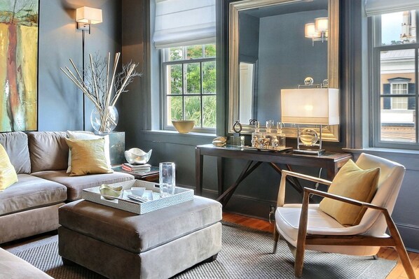 公寓, 1 张特大床 (Romancing The Jones) | 客厅