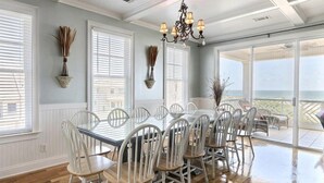 Maison, Plusieurs lits (Queen Bee) | Restauration