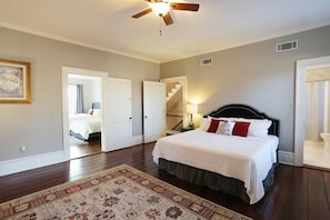 House, Multiple Beds (Oglethorpe Manor Main House)