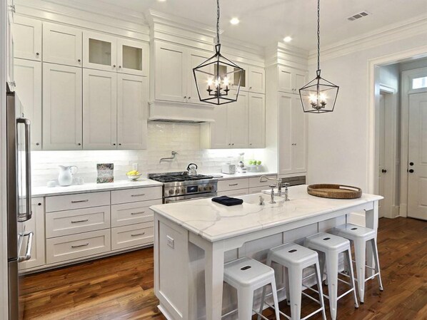 House, Multiple Beds (Lady Gwinnett) | Private kitchen - Lady Gwinnett (Savannah)