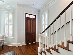 House, Multiple Beds (Lady Gwinnett) | Interior