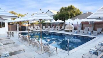 Apartemen, Beberapa Tempat Tidur (Linda`s on Lincoln) | Kolam renang | Kolam renang outdoor