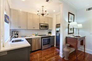 하우스, 침대(여러 개) (Isaac LaRoche Estate) | 3 개의 침실