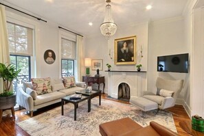 Maison, plusieurs lits (Isaac LaRoche Estate) | Salle de séjour