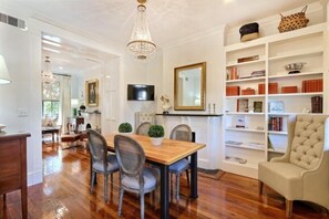 Maison, plusieurs lits (Isaac LaRoche Estate) | Cuisine privée