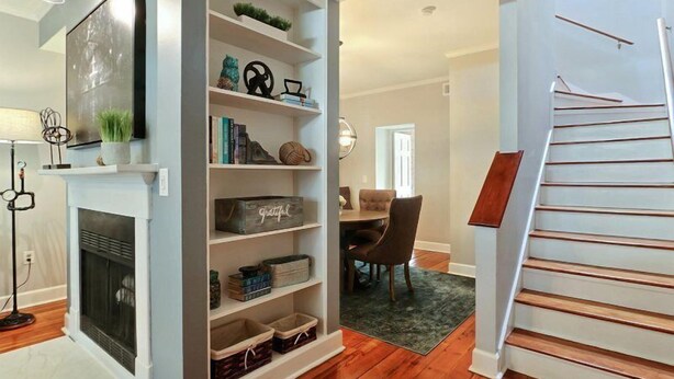 Apartment, Mehrere Betten (Historic Townhouse on Tattnall) | Wohnzimmer