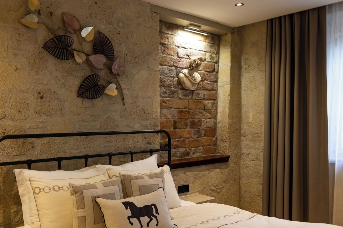 Standard Room | Soundproofing, free WiFi, bed sheets