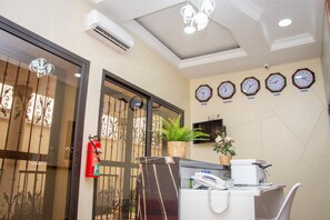 Reception - Greenlodge Flambeau (Kinshasa)