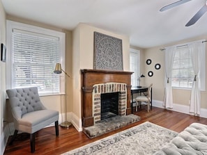 Condo, 1 Katil Raja (King) dengan Katil Sofa (Forsyth Park Avenue Haven)