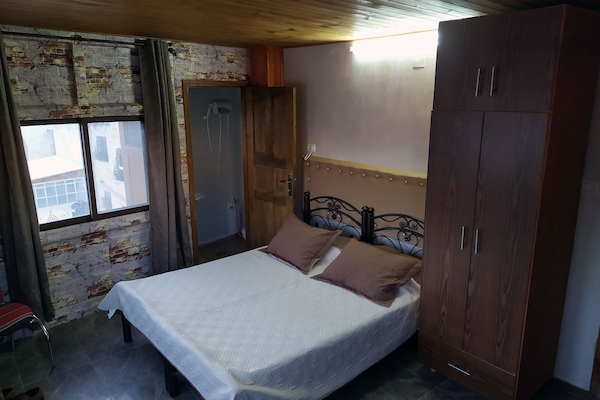 Superior Triple Room | Free WiFi, bed sheets