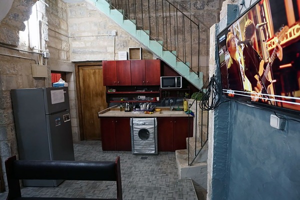 Fridge, microwave