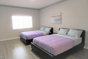 4 camere, ferro/asse da stiro, culla da viaggio, Wi-Fi gratuito