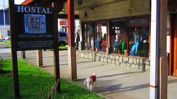 Façana frontal de l'allotjament