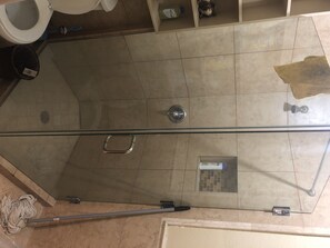 Towels, toilet paper