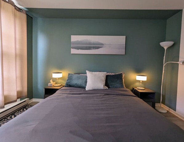 1 dormitorio, tabla de planchar con plancha, wifi gratis y ropa de cama