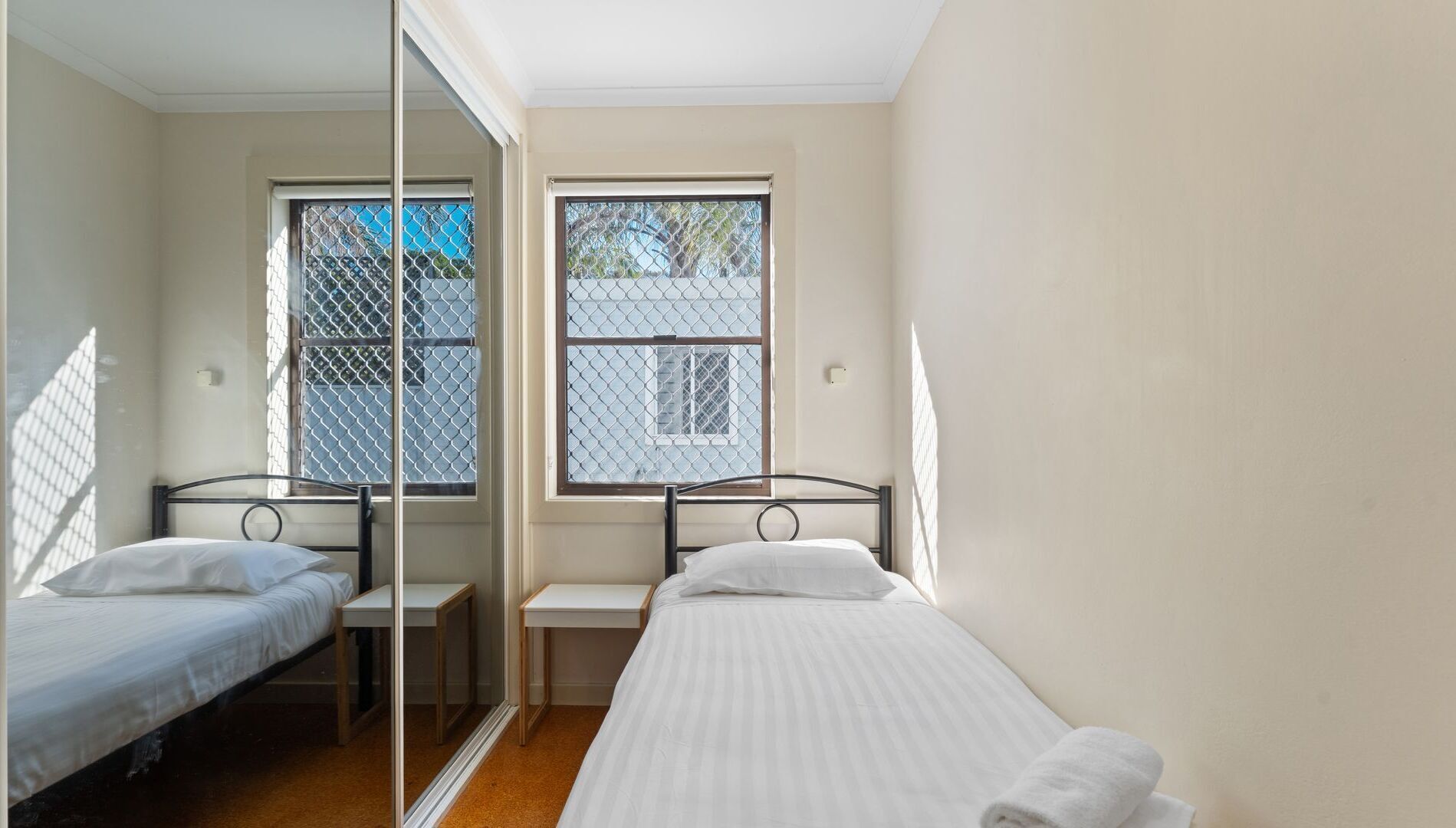 2 habitaciones, wifi gratis y ropa de cama 