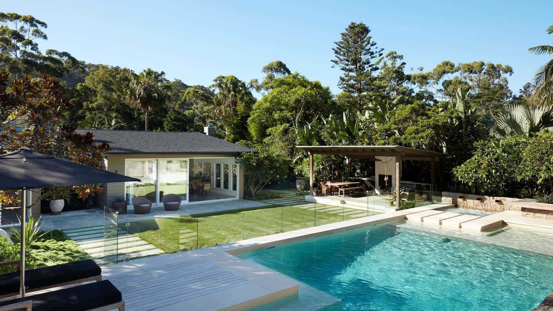 Maluhia by Contemporary Hotels