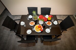 Dining - Apartment with Sea View (Privlaka)