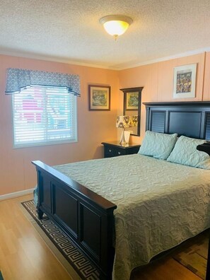 2 slaapkamers, wifi, beddengoed