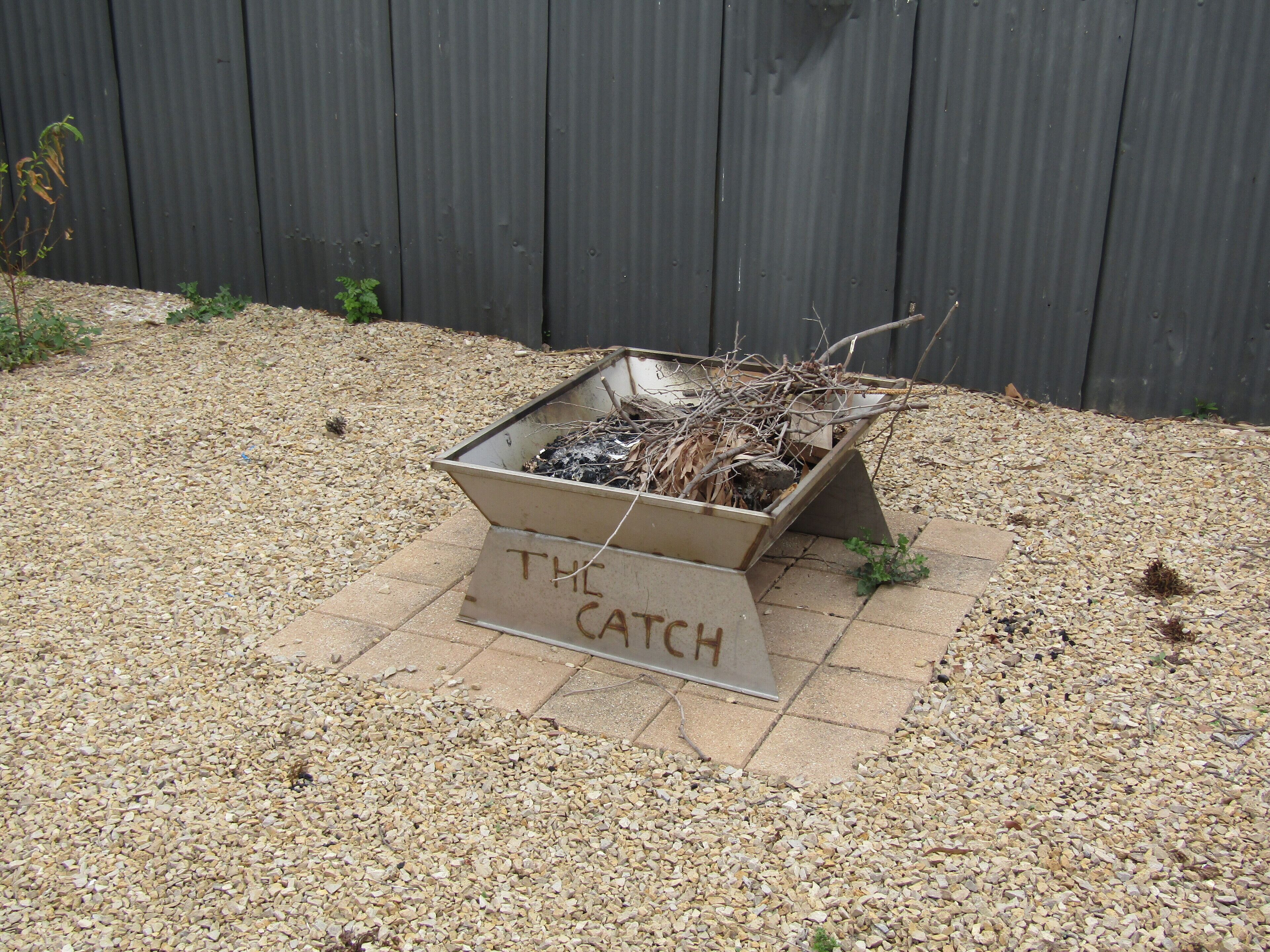 The Catch  ~ short walk to beach! Dog Friendly  - Off Peak Special! — image 5