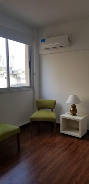 Studio | Living area