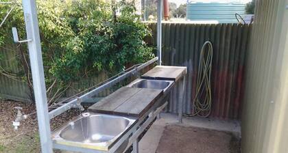 Wool Bay Retreat ~ Pet Friendly, Off Peak Special!