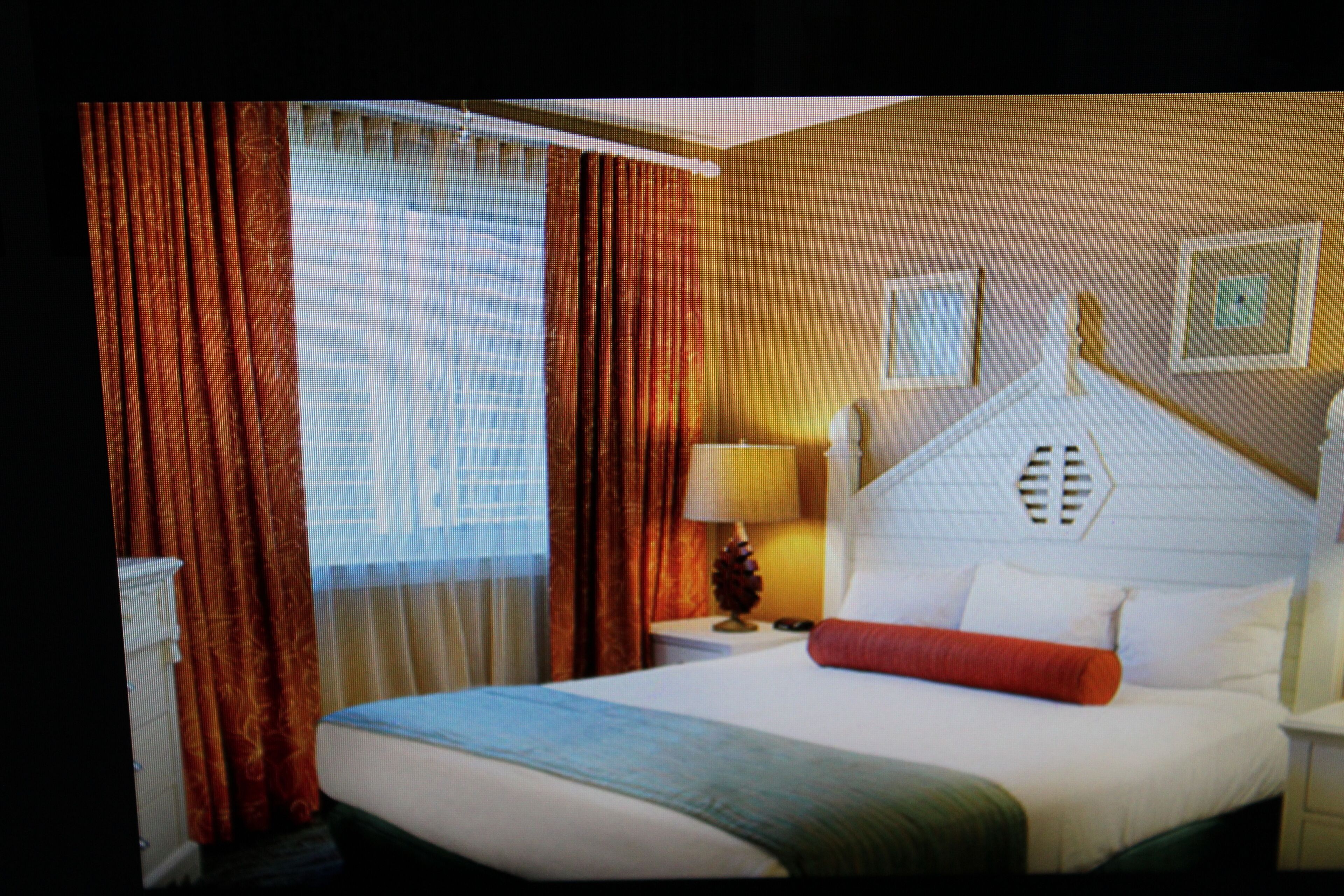 2 多间卧室、熨斗/熨衣板、上网接入、床单