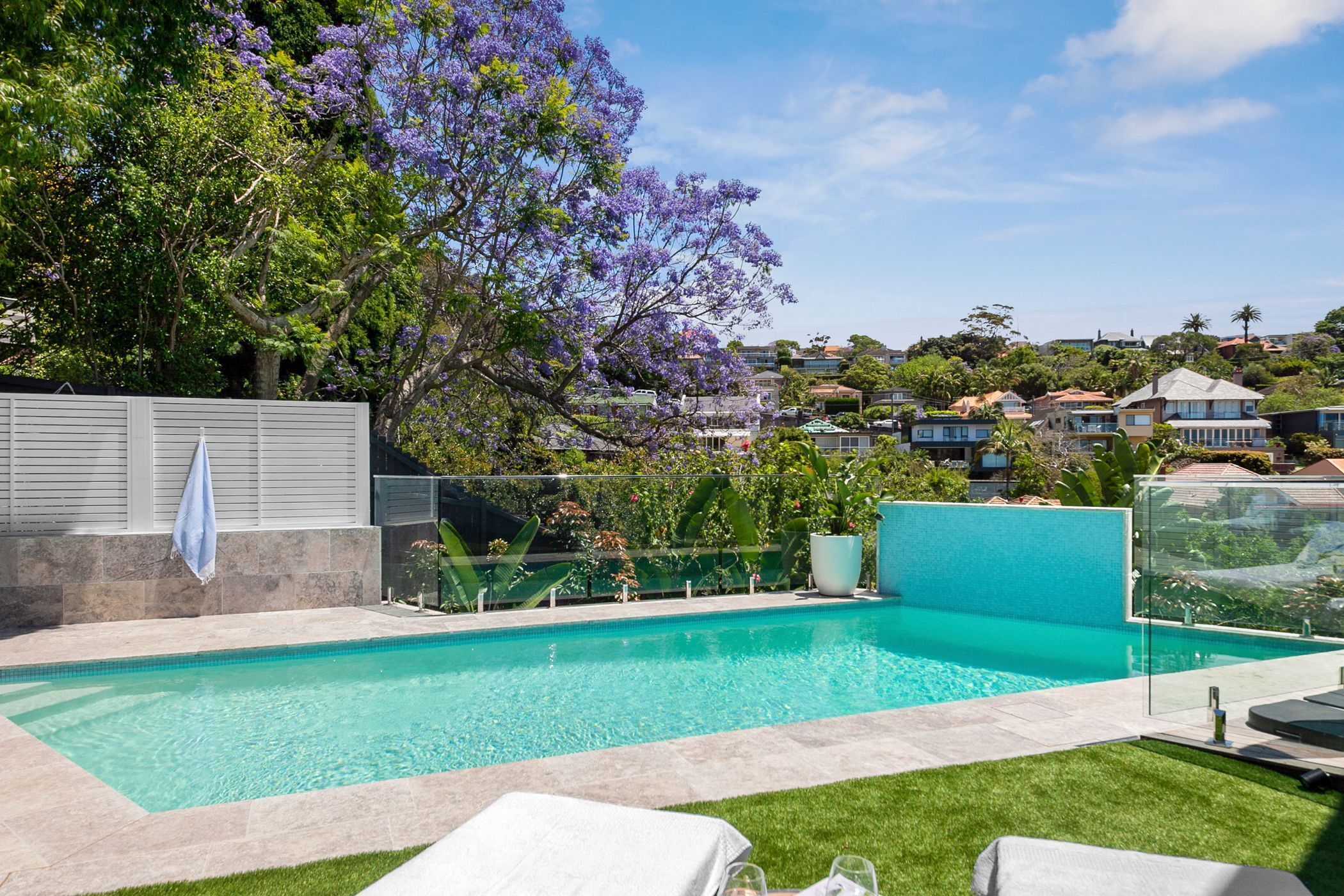 Sea Gem on Balmoral Slopes — image 9