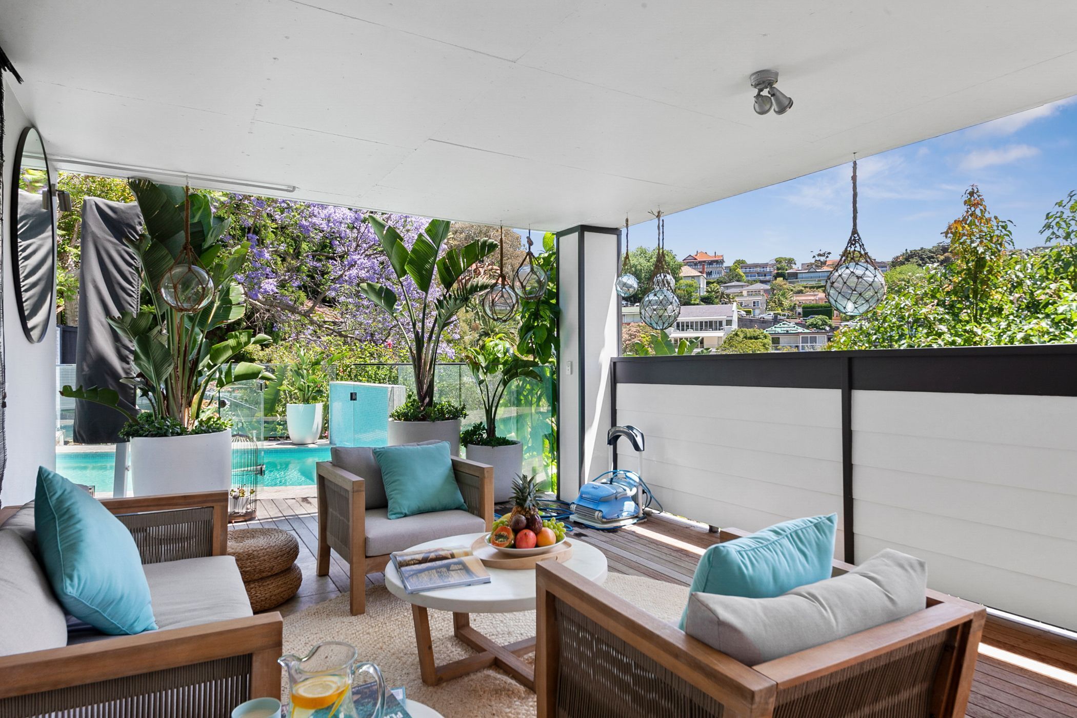 Sea Gem on Balmoral Slopes