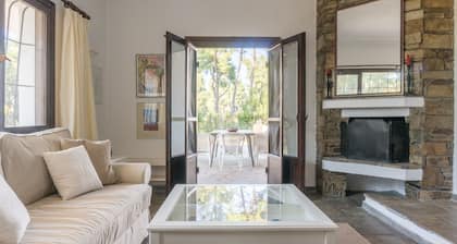 Villa Aurora in Sani with Garden and Pool, by JJ Hospitality