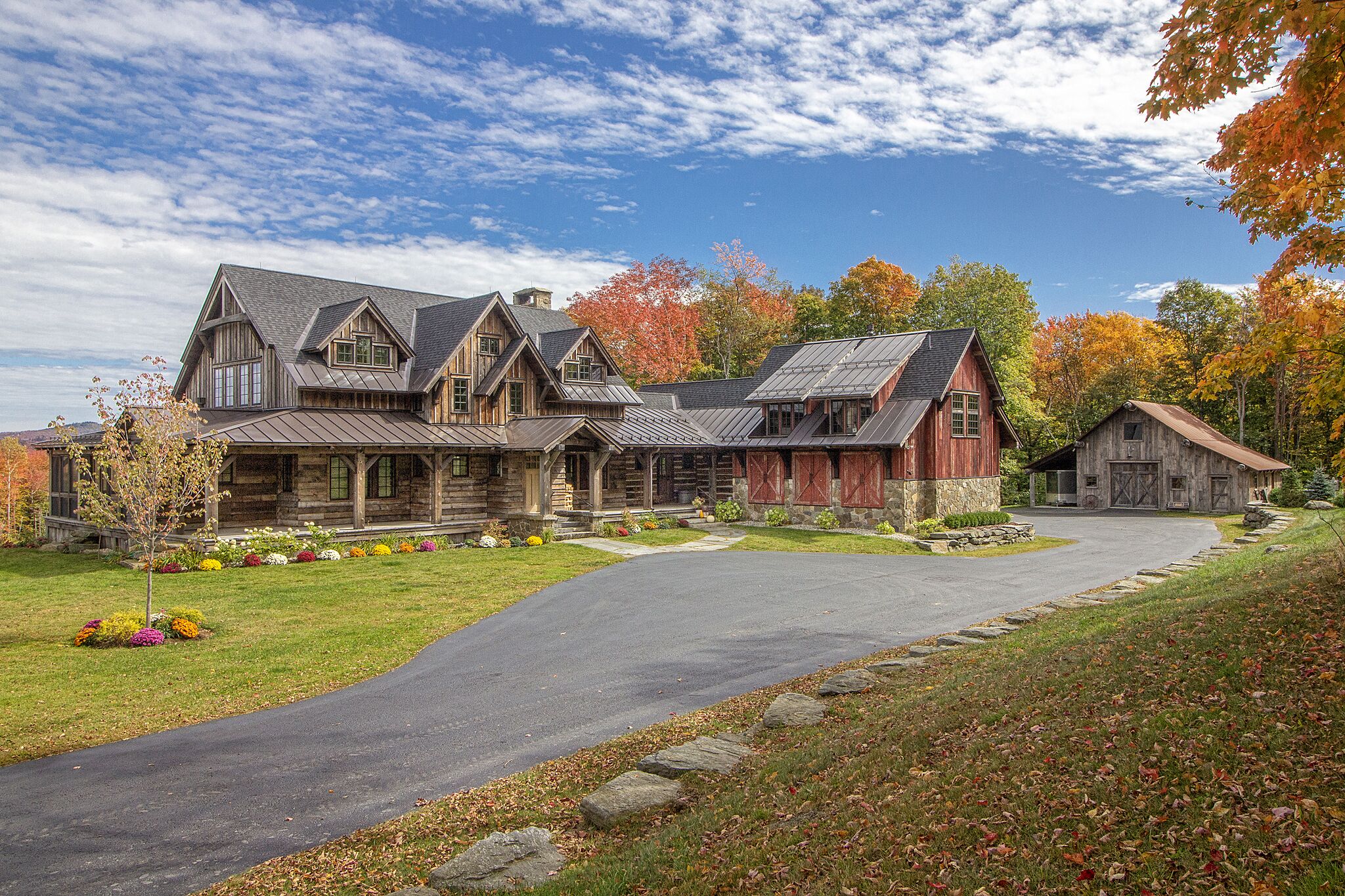 Impeccably Designed Luxury 5 Bedroom Home Near Mount Snow and Hermitage Club