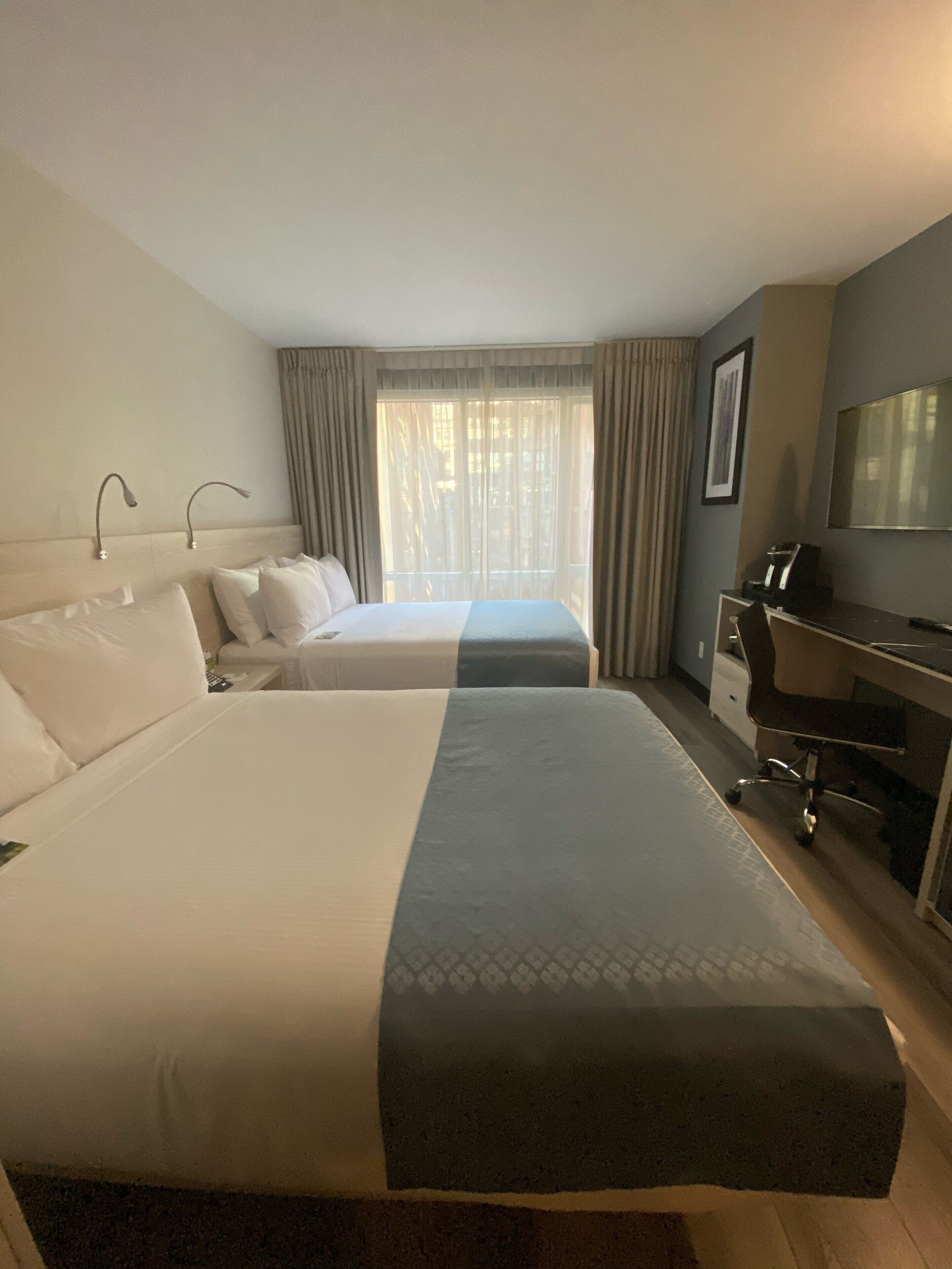 Photo - Wingate by Wyndham New York Midtown South/5th Ave